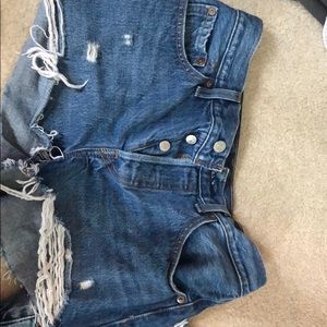 levi shorts